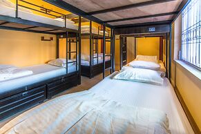 Backpacker Panda Appetite Mumbai