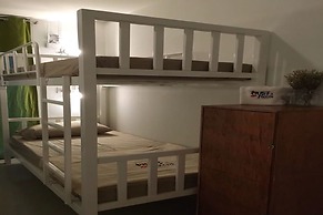 MUST Room Hua Hin 51 - Hostel