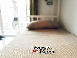 MUST Room Hua Hin 51 - Hostel