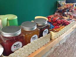 MUST Room Hua Hin 51 - Hostel