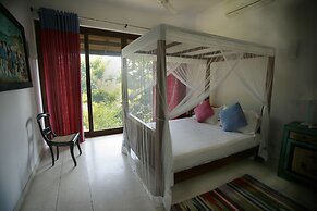 Sea Heart House on Koggala Lake