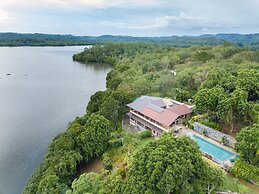 Sea Heart House on Koggala Lake