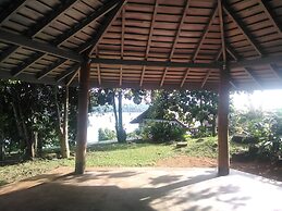 Sea Heart House on Koggala Lake