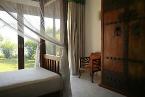 Sea Heart House on Koggala Lake