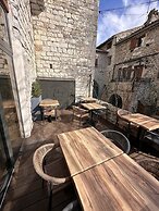 Auberge du Vieux Lanas