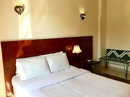 New Memnon Hotel