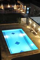 New Memnon Hotel