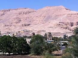 New Memnon Hotel