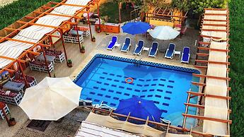 Nile Compound Hotel