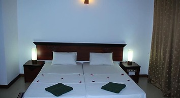 The Coconut Garden Hotel & Restaurant