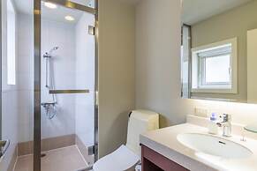 Furano Fresh Powder Apartments and Chalet