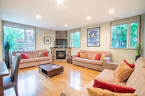 Furano Fresh Powder Apartments and Chalet