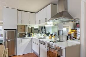 Furano Fresh Powder Apartments and Chalet