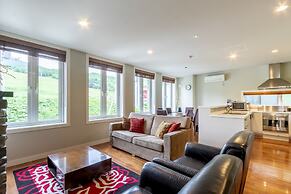 Furano Fresh Powder Apartments and Chalet