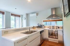 Furano Fresh Powder Apartments and Chalet