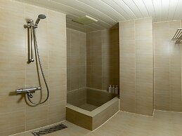 Furano Fresh Powder Apartments and Chalet