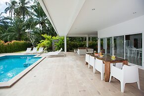 Villa Baan Lalle Pool and Spa