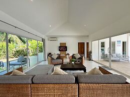 Villa Baan Lalle Pool and Spa