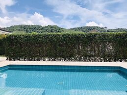 Villa Baan Lalle Pool and Spa