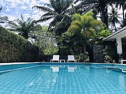 Villa Baan Lalle Pool and Spa