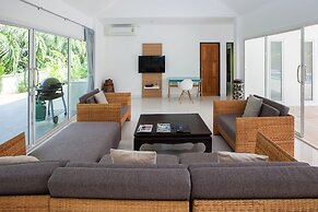 Villa Baan Lalle Pool and Spa