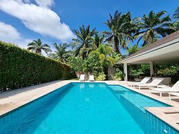 Villa Baan Lalle Pool and Spa
