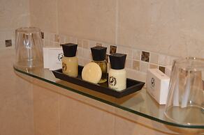 Le Bouchon Brasserie & Hotel