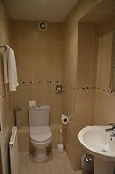 Le Bouchon Brasserie & Hotel