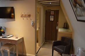 Le Bouchon Brasserie & Hotel