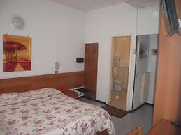 Hotel Touring