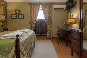 Charming Antas House
