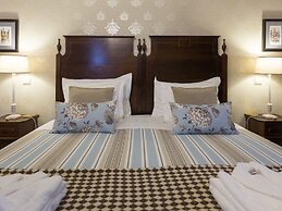 Charming Antas House