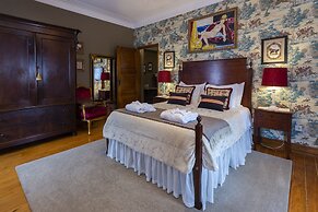 Charming Antas House