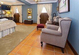 Charming Antas House