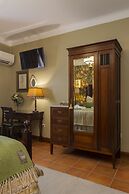 Charming Antas House