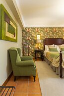 Charming Antas House