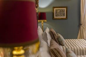 Charming Antas House