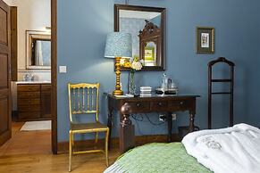 Charming Antas House