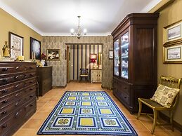 Charming Antas House