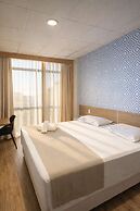 Assay Plaza Hotel