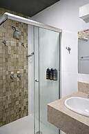 Assay Plaza Hotel