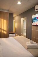 Assay Plaza Hotel
