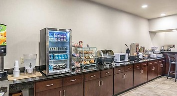 Cobblestone Hotel & Suites - Erie