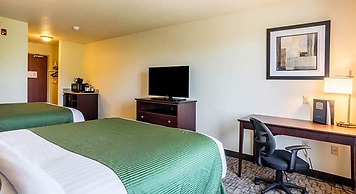 Cobblestone Hotel & Suites - Erie