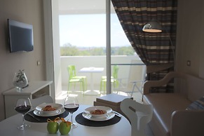 Nero D'Avorio Aparthotel & SPA