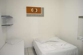 Lize Hotel-Hostel