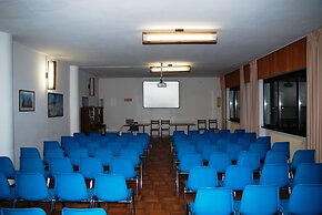 Hotel Bucaneve