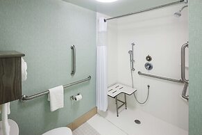 Hampton Inn & Suites Carolina Beach Oceanfront