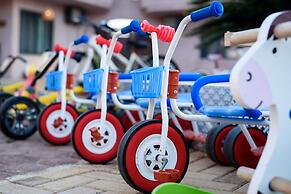 Paradisio Baby and Kinder Hotel