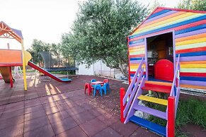 Paradisio Baby and Kinder Hotel